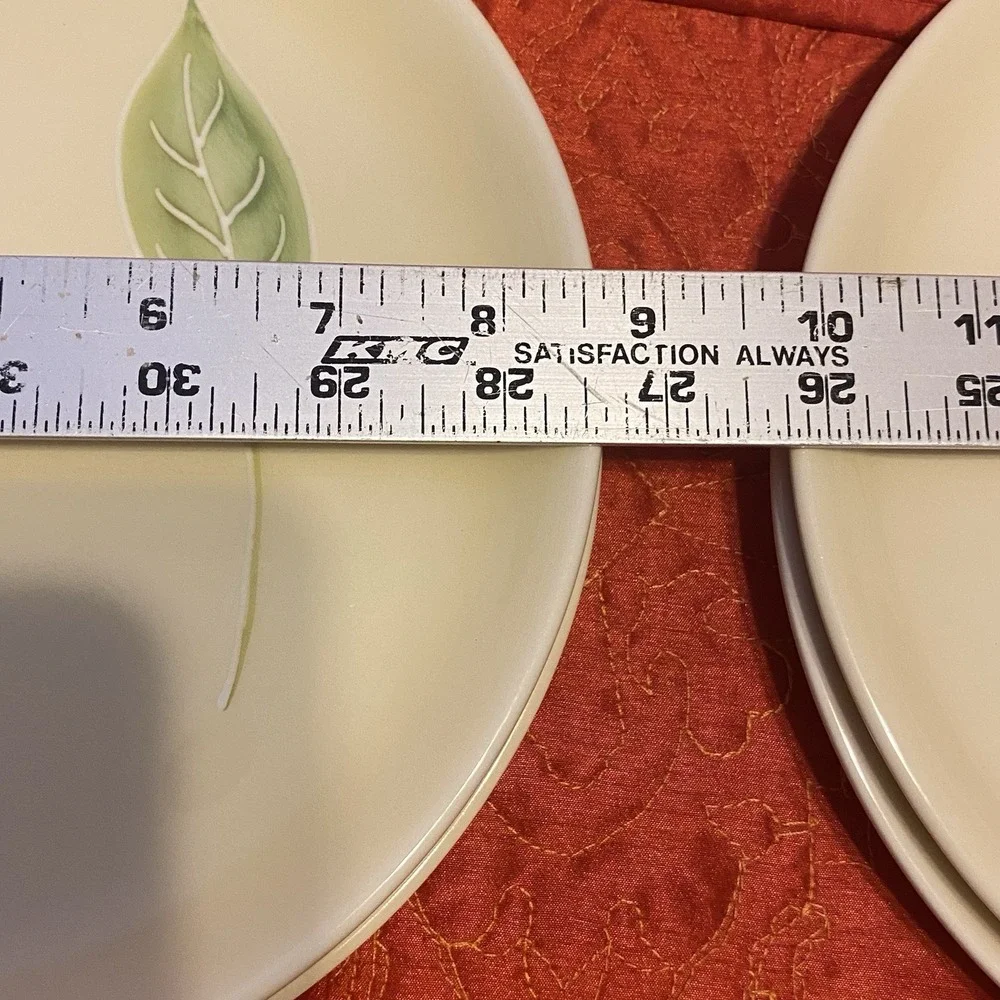 Royal Doulton Bay Leaves Leaf Set of 4 Salad Plates Total Of‎ 10 Available 8.5